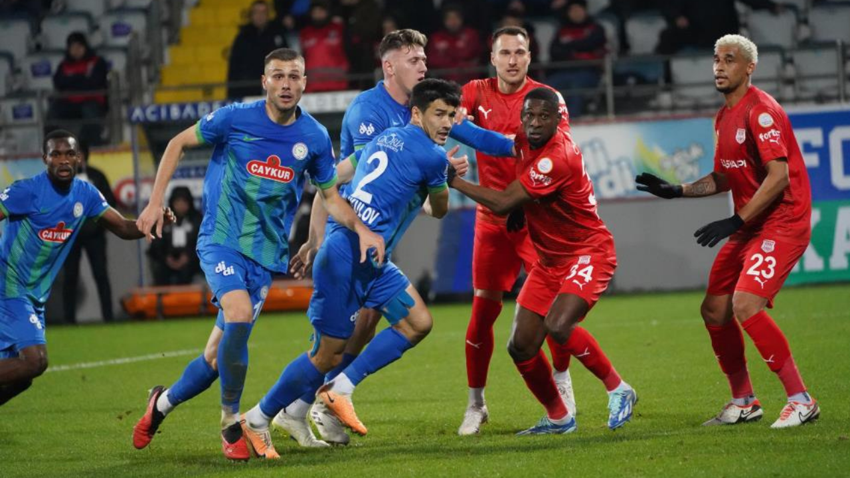 Rizespor evinde Pendikspor'u 5 golle geçti - TGRT Haber